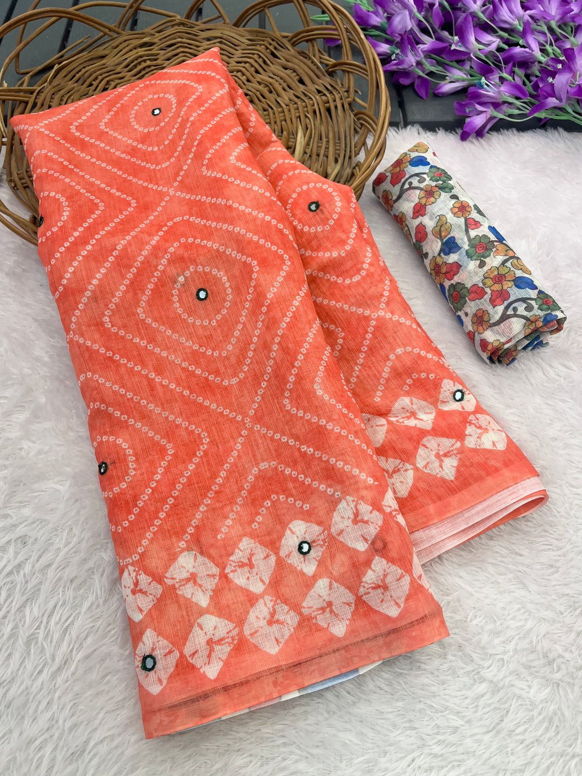 Amthi Cotton Linen Gajri Print Mirror Work Kalamkari Tessel Pallu Saree
