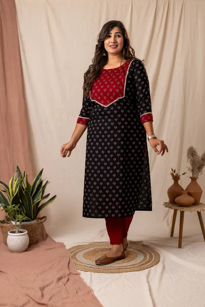 Amthi Women’s Red & Black Rayon Floral Printed Straight Kurta