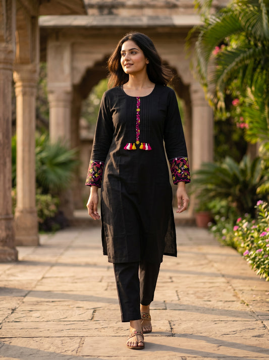 Amthi Black Linen Kurta Pant Set for Women | Floral Embroidery with Multicolour Tassel