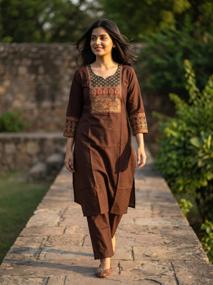 Amthi Brown Pure Linen Kurta Set | Ajrakh Block Print & Sequin Yoke