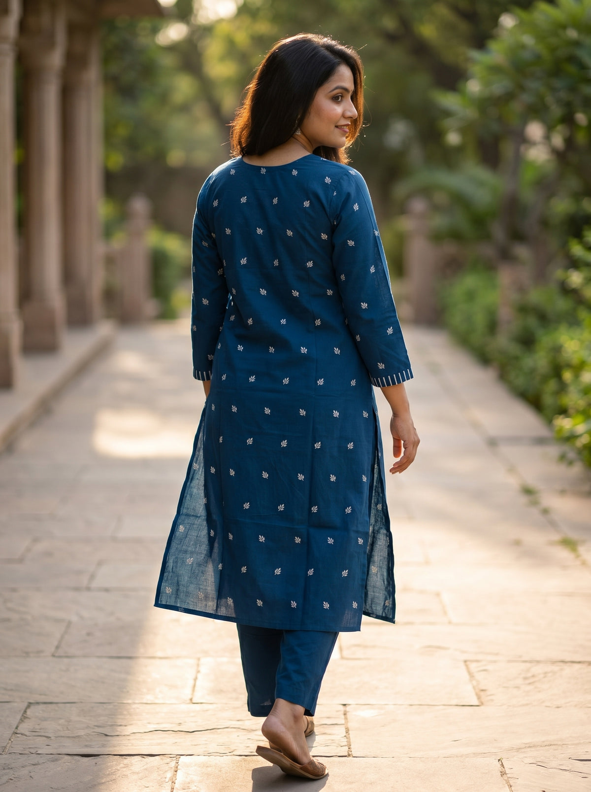 Amthi Teal Blue Straight Block Print Pure Linen Kurta for Women