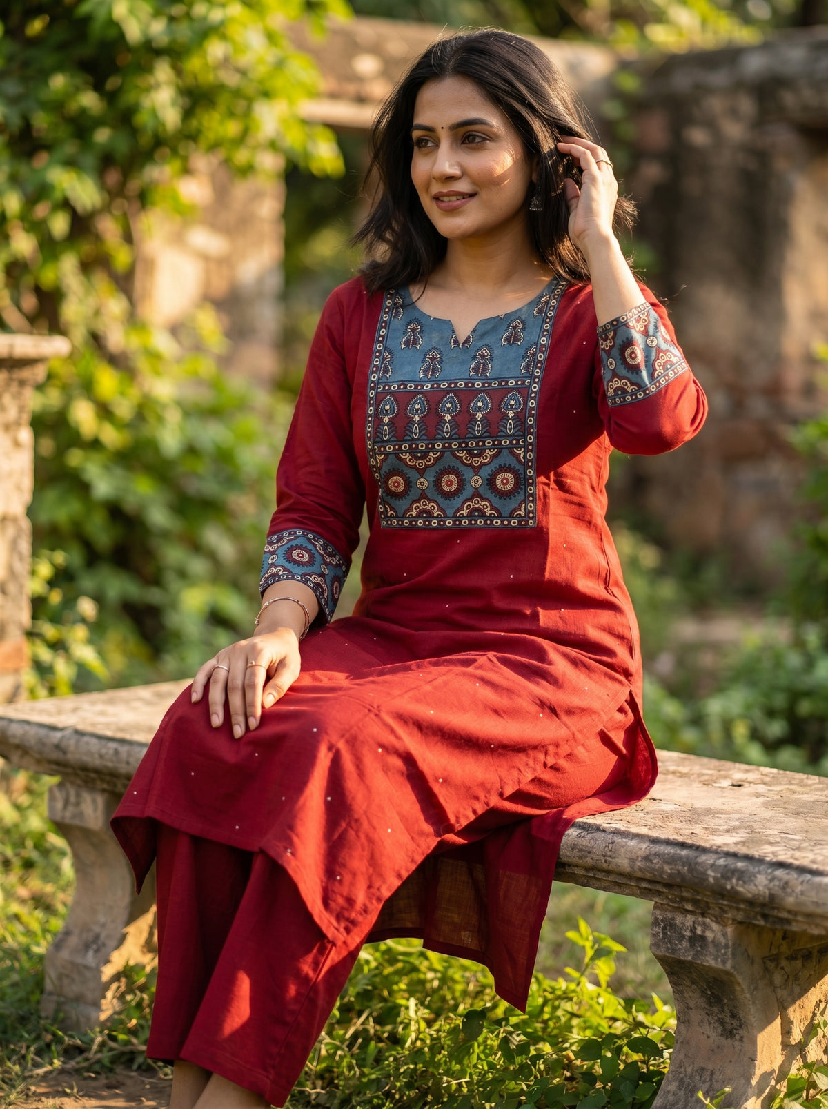 Anthi Maroon Linen Sequin Work Kurta Set for Women