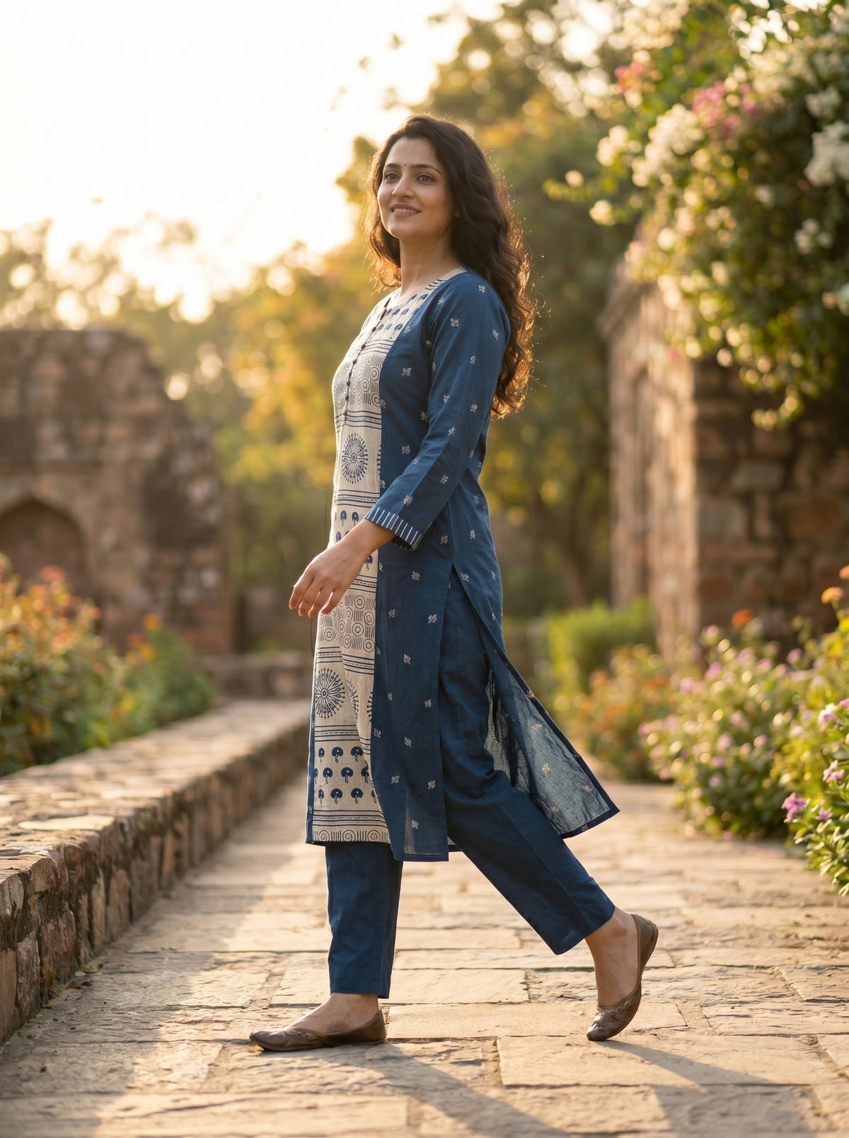 Amthi Teal Blue Straight Block Print Pure Linen Kurta for Women