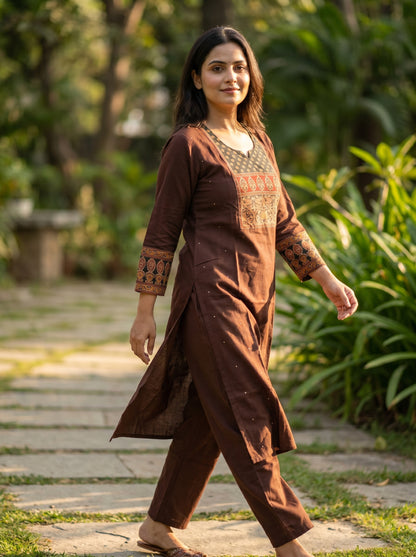 Amthi Brown Pure Linen Kurta Set | Ajrakh Block Print & Sequin Yoke
