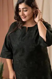 Amthi Bottle Green Cotton Kurti for Women| Daily Wear Oversized Straight Kurta
