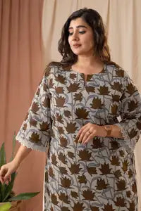 Amthi Lotus Kalamkari Brown Print Straight Cotton Kurta