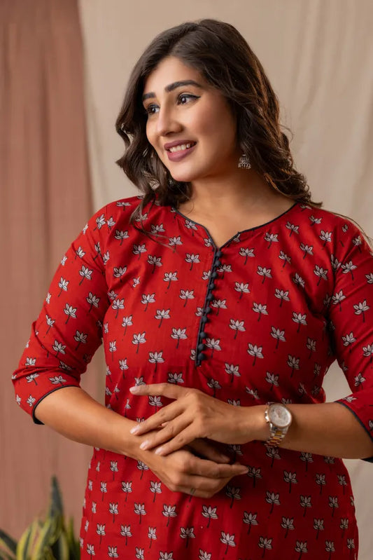 Amthi Lotus Print Red Cotton Kurta for Women | Sizes M to 6XL | Daily Wear Kurti