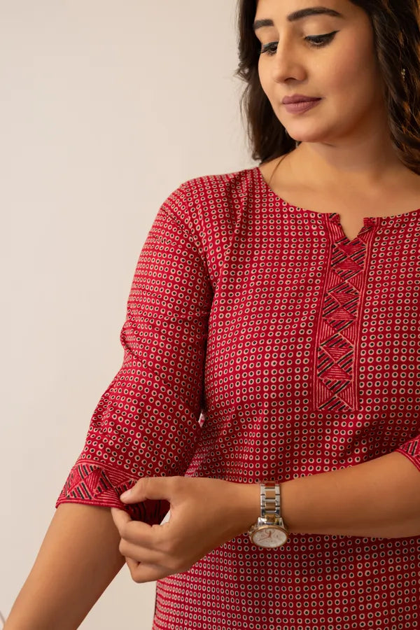 Amthi Pure Cotton Printed Straight Kurti for Women