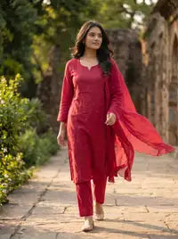 Amthi Rani Pink Pure Cotton Suit Set | Floral Butta Kurta with Lace Work | 3-Piece Set