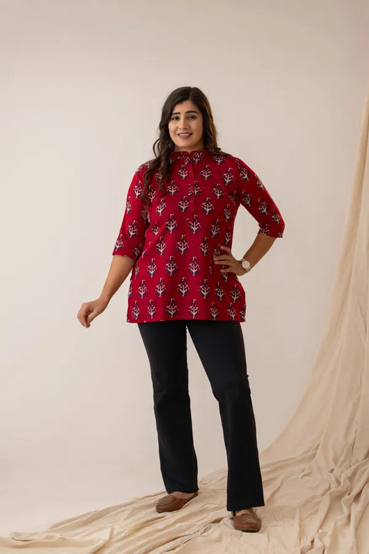 Amthi Red Block Printed Cotton Tunic Top | Casual & Office Wear Short Kurti