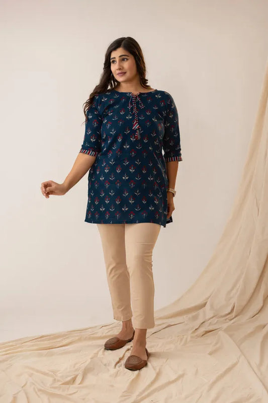Amthi Women's Navy Blue Cotton Floral Print Tunic| Office Casual Wear Short Kurti