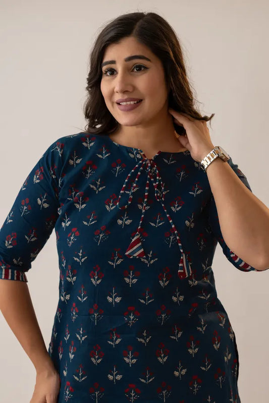 Amthi Women's Navy Blue Cotton Floral Print Tunic| Office Casual Wear Short Kurti