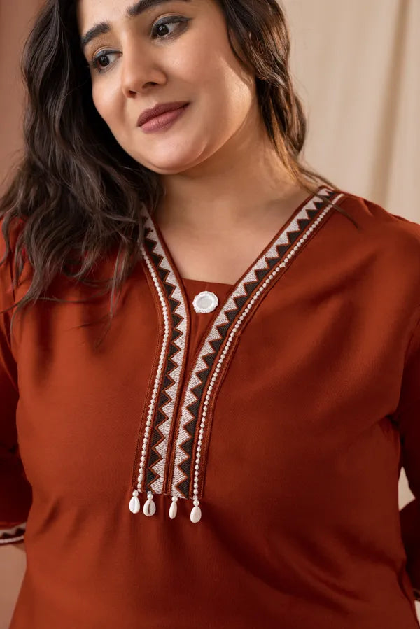Amthi Women's Rust Rayon Embroidered Straight Kurta Pant Set
