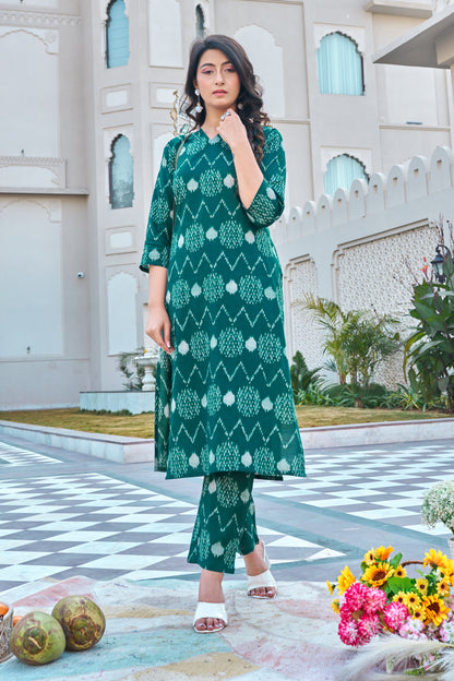 Green Cotton Ikat Print Kurti Pant Set for Women | Straight Fit Ethnic Wear