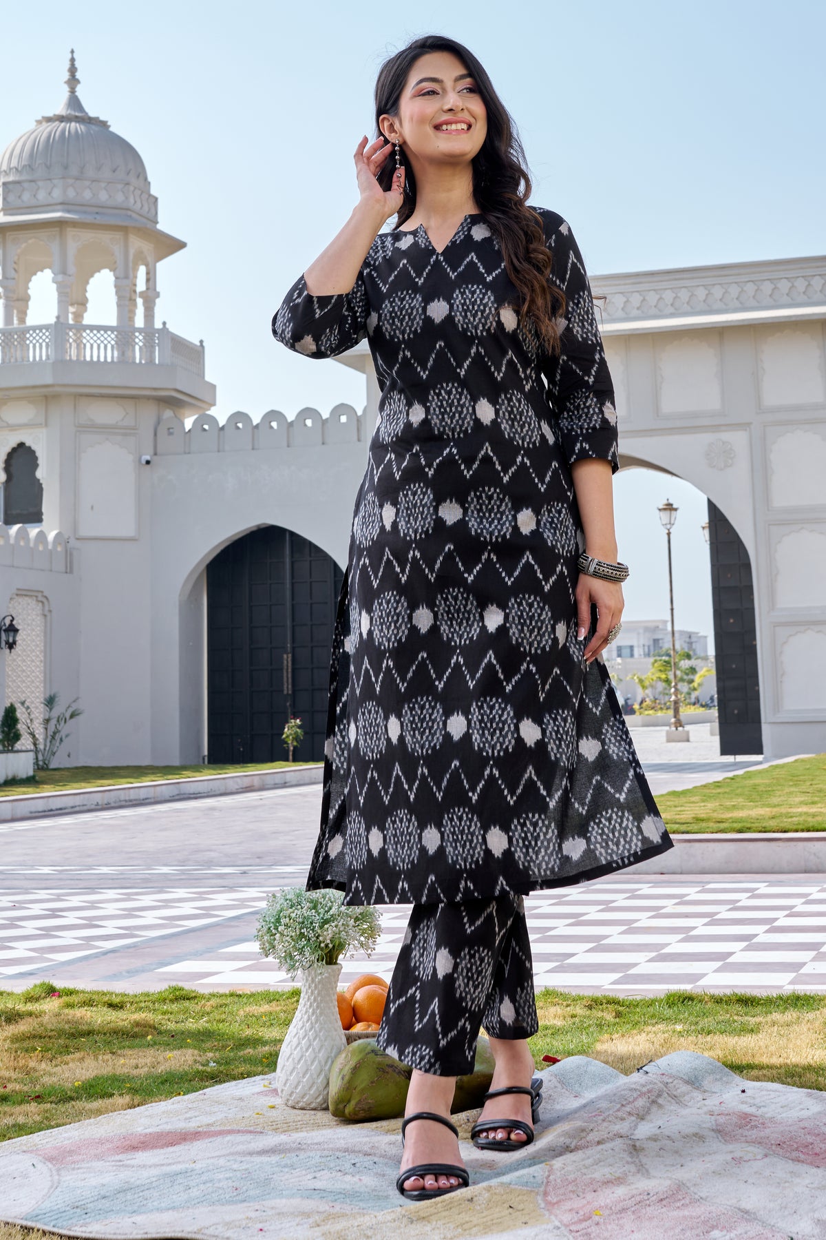 Black Cotton Ikat Print Kurti Pant Set for Women | Straight Fit Ethnic Wear