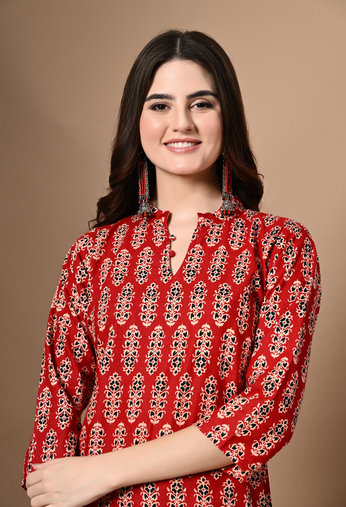 Amthi Red Pure Cotton Mandarin Neck Straight Kurta For Women