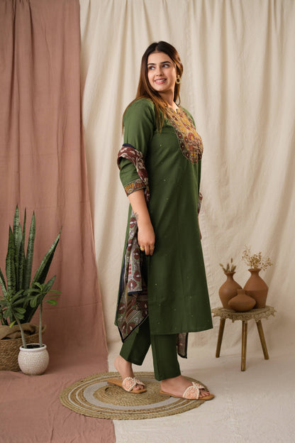 Amthi Women's Green Linen Cotton Kalamkari Kurta Set
