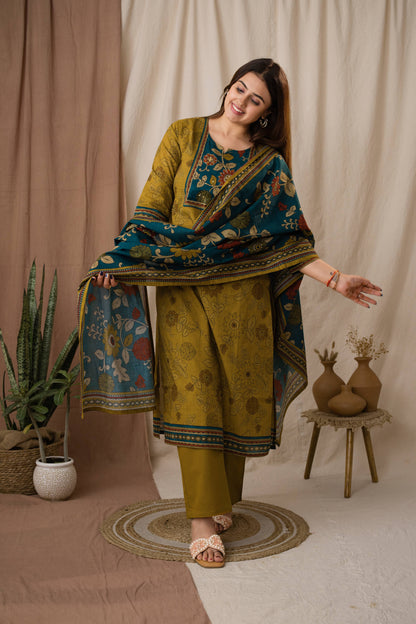 Amthi Women's Mustard Olive Kalamkari Printed Kurta Set