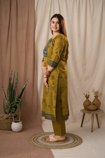 Amthi Women's Mustard Olive Kalamkari Printed Kurta Set
