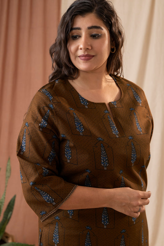 Amthi Women's Brown Cotton Printed Straight Kurta | Daily Wear Kurti