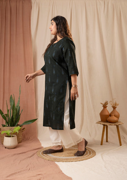 Amthi Women's Bottle Green Cotton Printed Straight Kurta