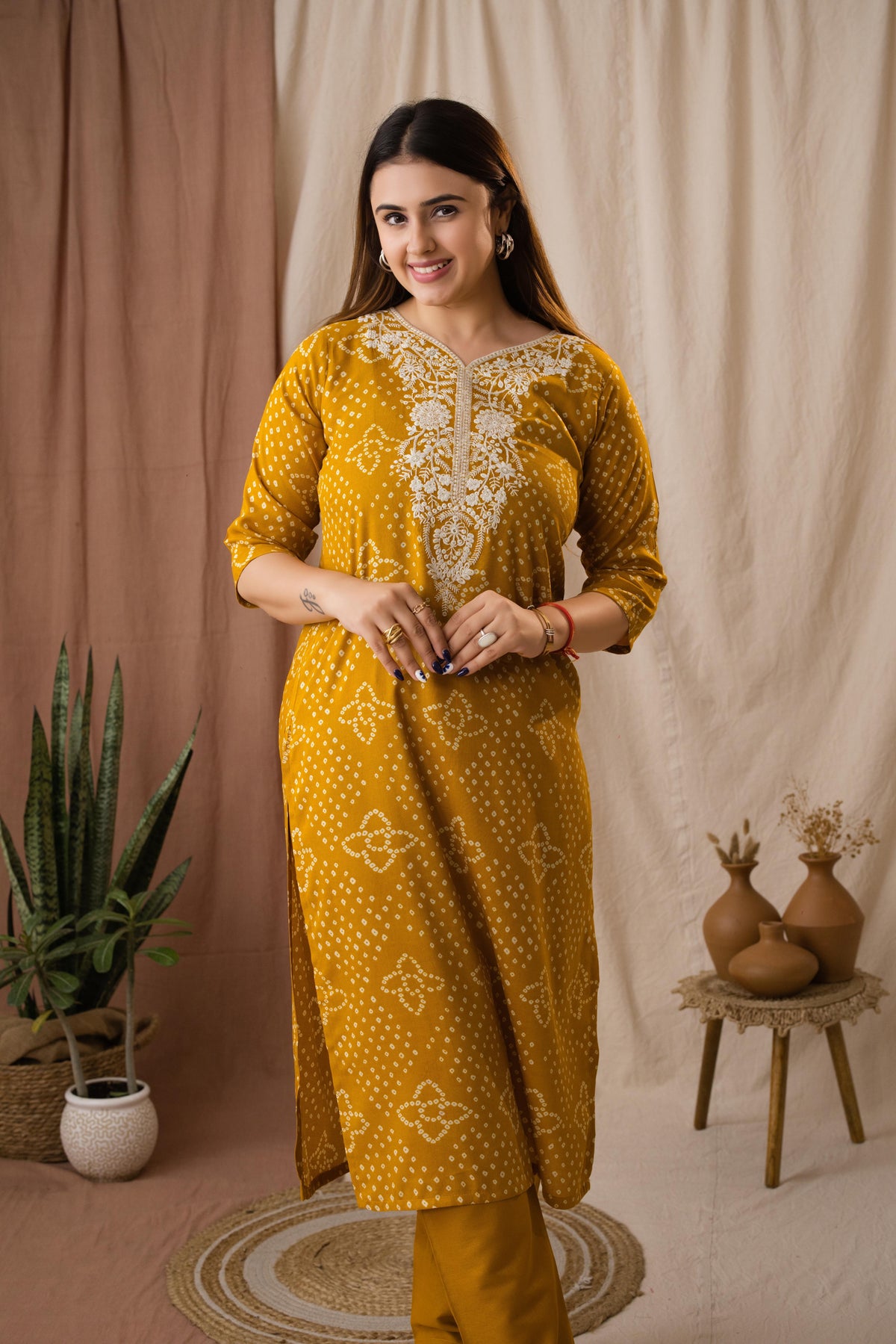 Amthi Women’s Mustard Bandhani Embroidered Linen Straight Kurta Set