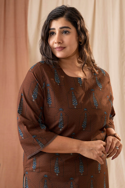 Amthi Women's Maroon Cotton Printed Straight Kurta | Daily Wear Kurti