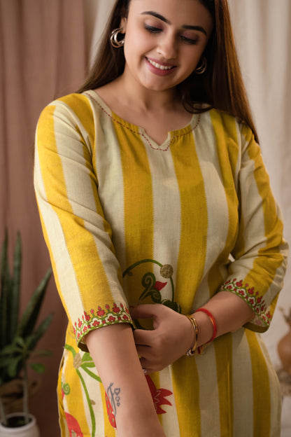 Amthi Women's Yellow Linen Striped Printed Kurta Set With Dupatta