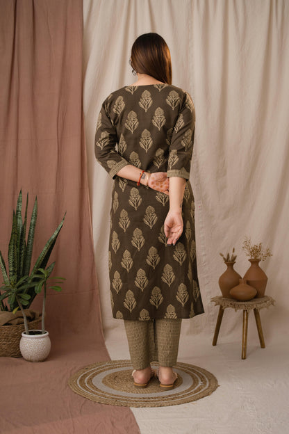 Amthi Women's Brown Linen Block Print Kurta Set
