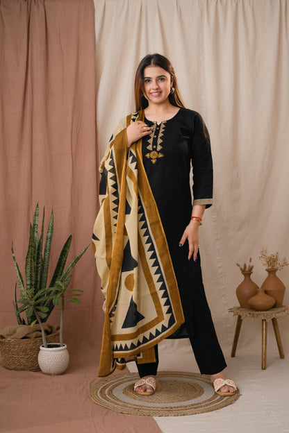 Amthi Women's Linen Balck Straight Kurta Set