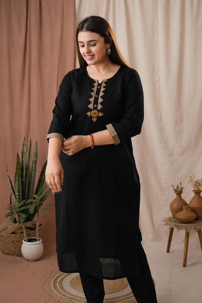 Amthi Women's Linen Balck Straight Kurta Set