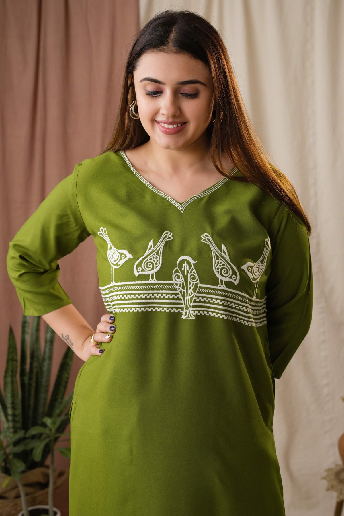 Amthi Olive Rayon Embroidered Sparrow Straight Kurta for Women| Daily Wear Kurti
