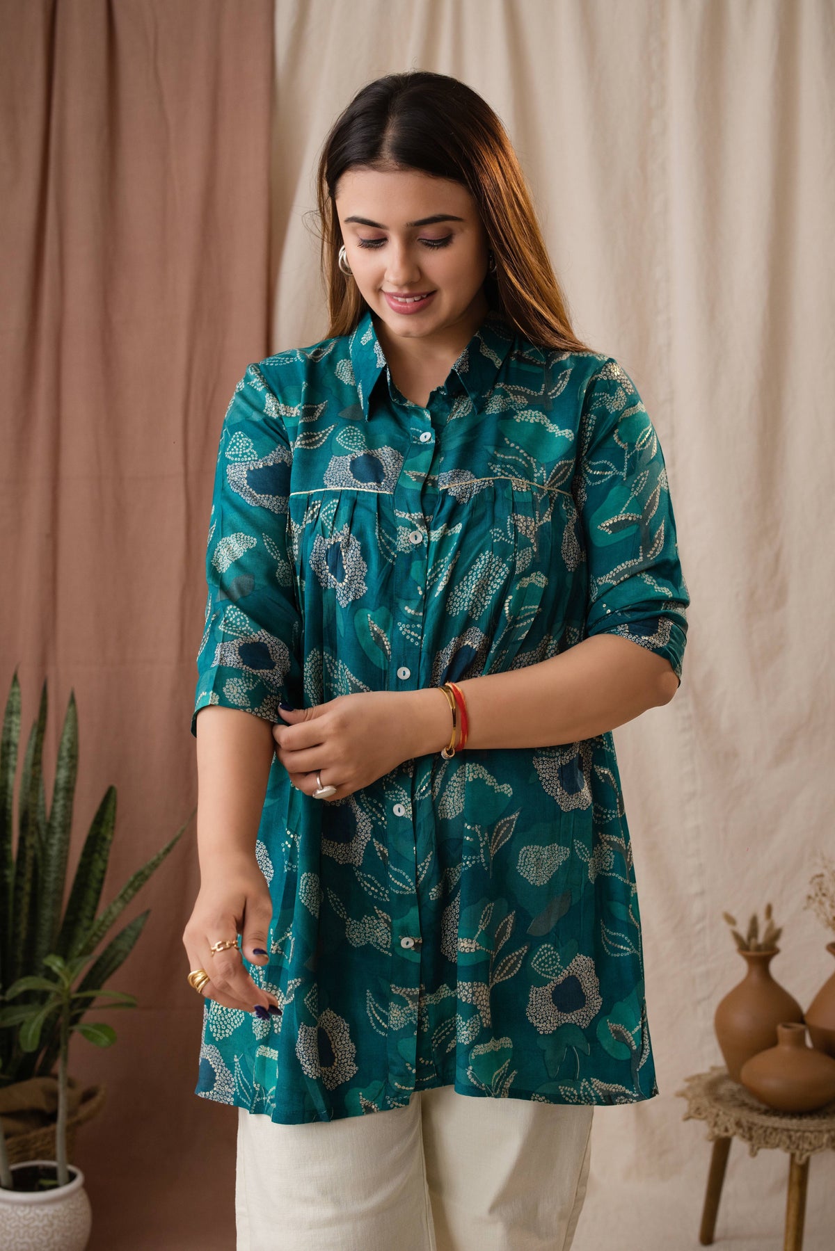 Amthi Women's Teal Blue Silk Bandhani Printed A-Line Tunic