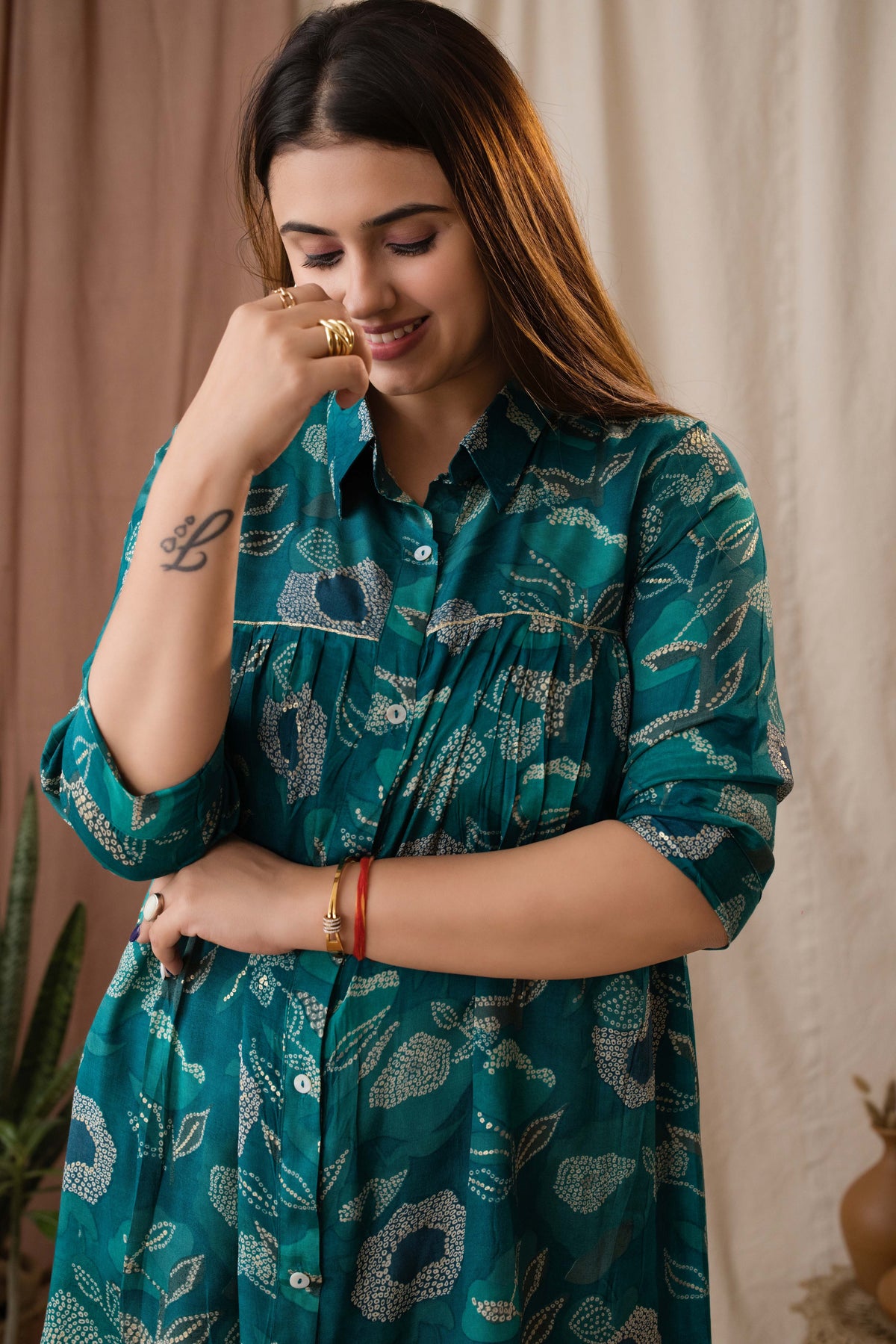 Amthi Women's Teal Blue Silk Bandhani Printed A-Line Tunic