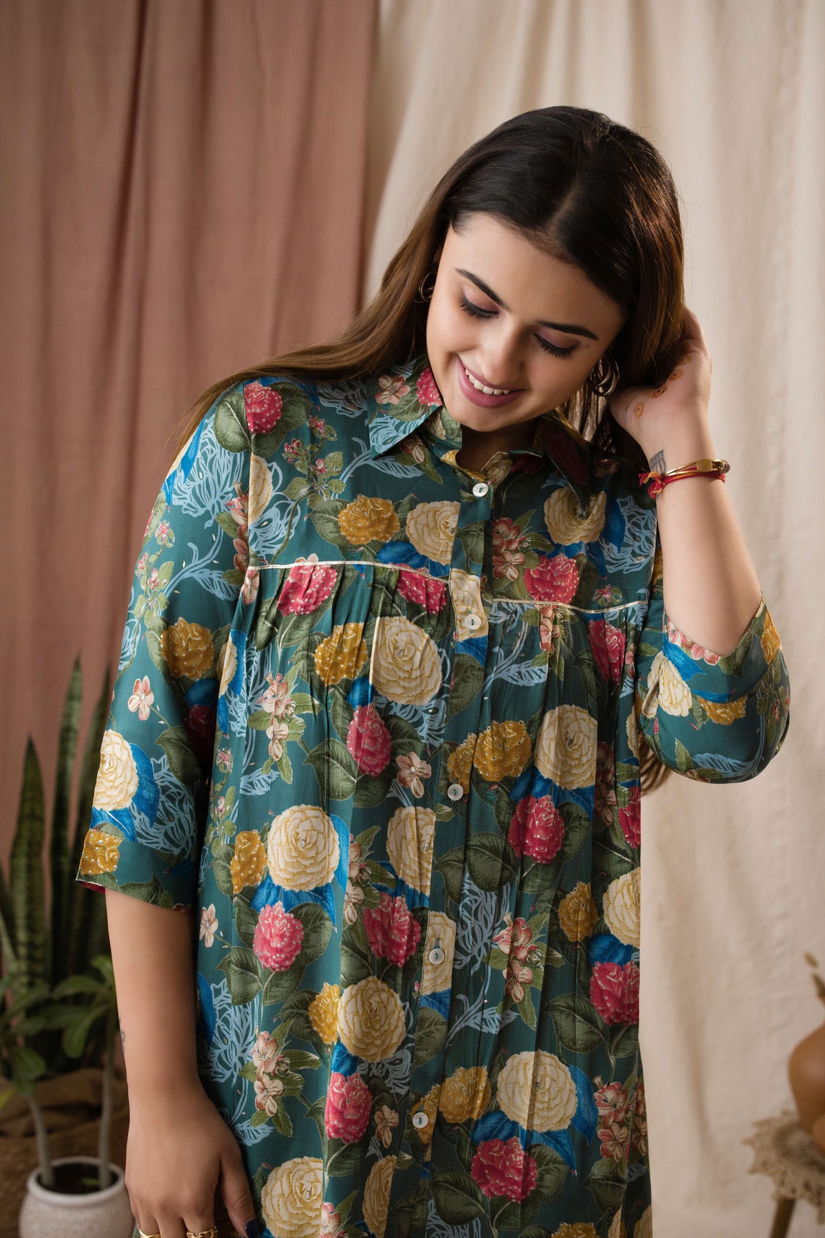 Amthi Women's Sea Green Silk Floral Foil Printed Gathered Tunic