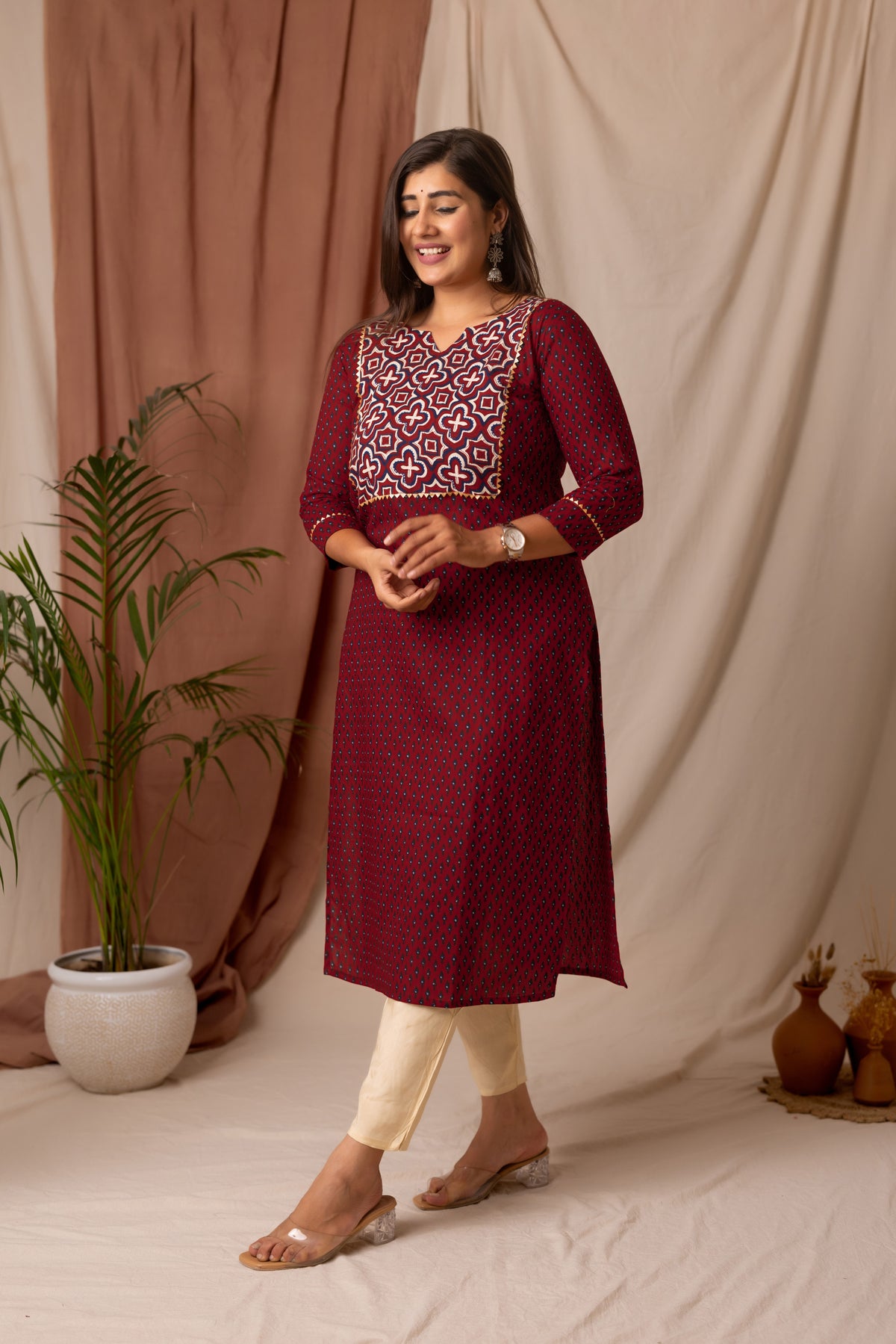 Amthi Women's Maroon Rayon Straight Printed Kurta | Daily Wear Kurti