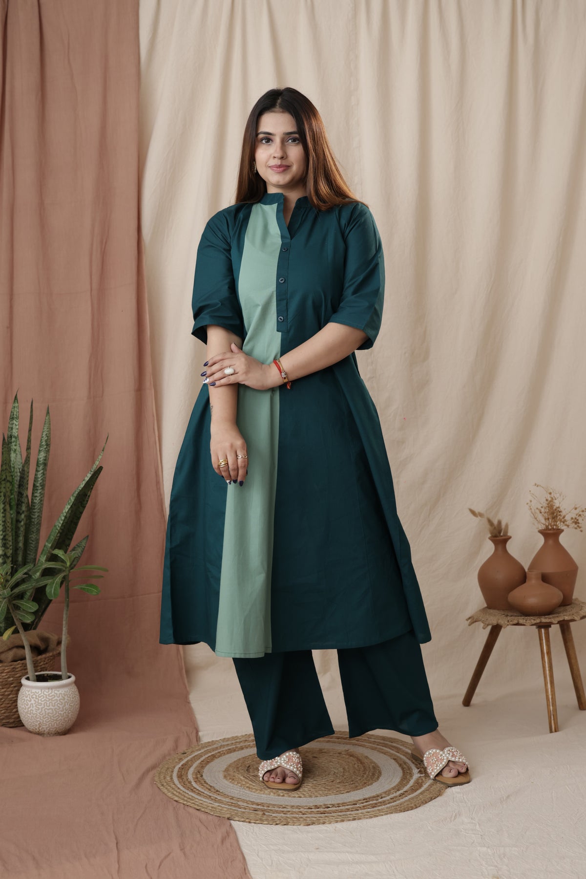 Amthi Women's Sea Green Pure Cotton A-Line Kurta Set