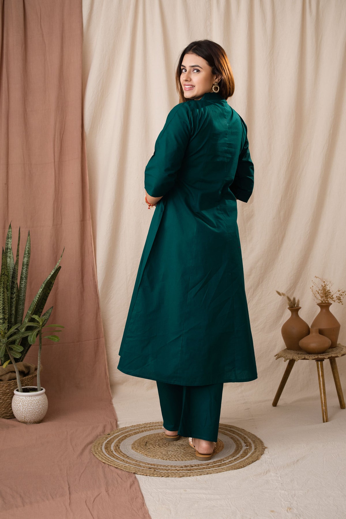 Amthi Women's Sea Green Pure Cotton A-Line Kurta Set