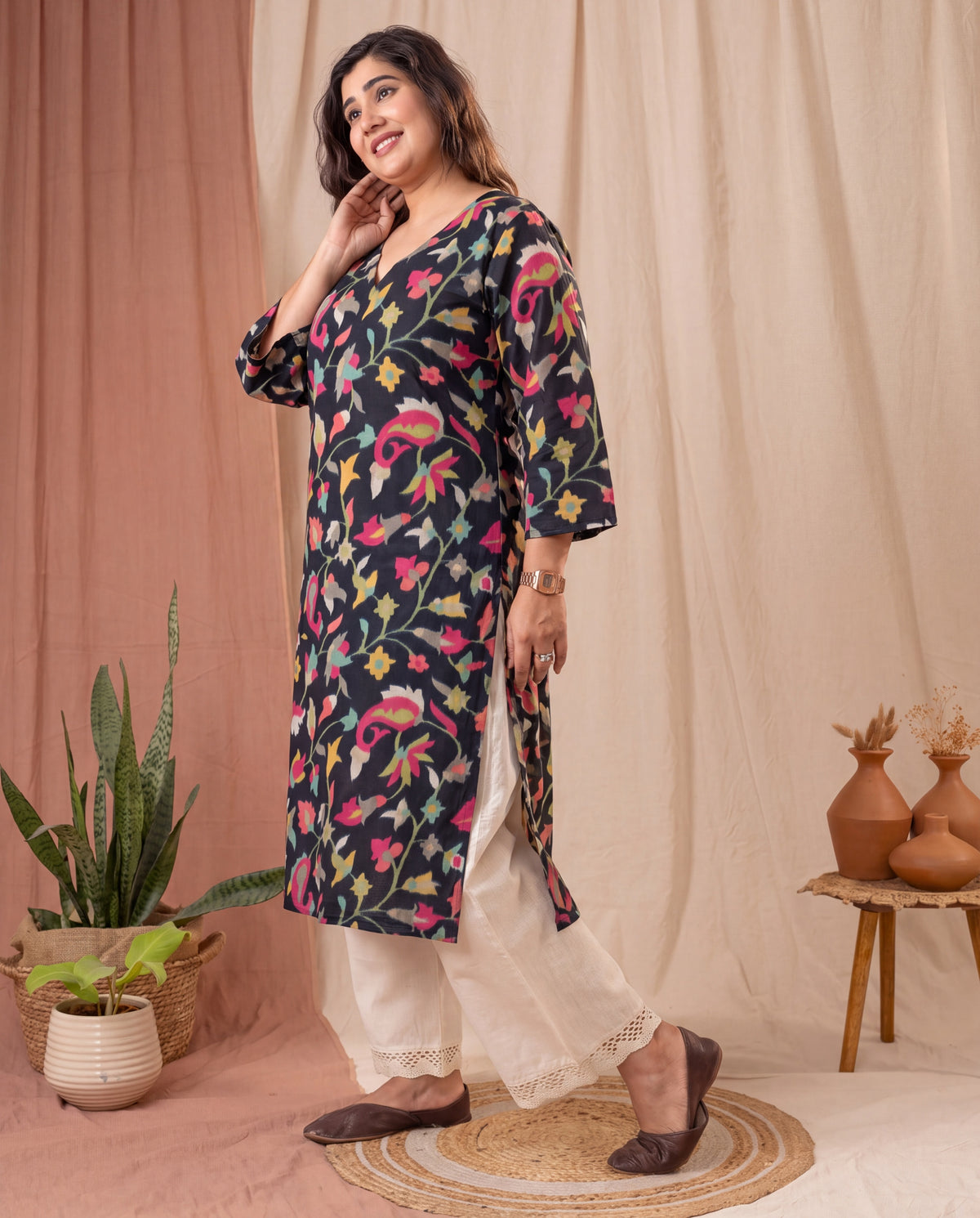 Amthi Black Floral Print Cotton Kurta for Women | V-Neck Bell Sleeve Kurti