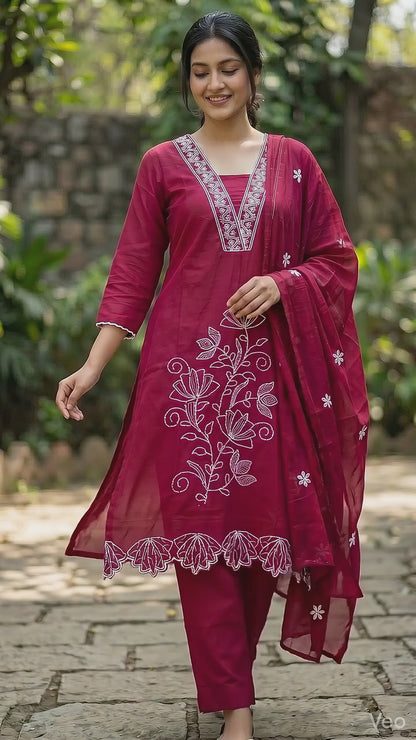Amthi Women's Pink Cotton Kurta Pant Set with Floral Embroidered Dupatta