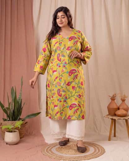 Amthi Yellow Floral Printed Straight Kurta For Women
